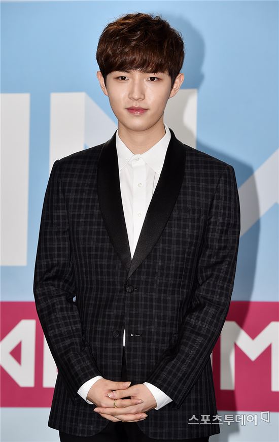 워너원 김재환