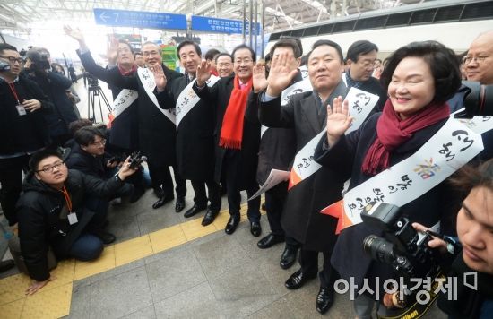 여야 대표의 설날 선물…추미애 '한돈'·홍준표 '불고기' 개성만점