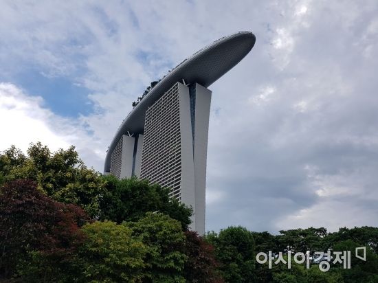 그날 밤 싱가포르에서 김정은은 무엇을 보았을까(종합)