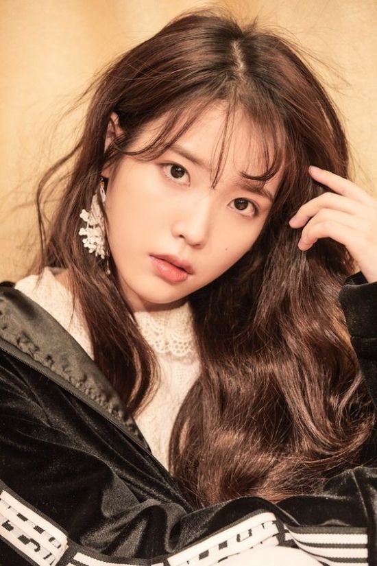 ▲ 가수 겸 배우 아이유 © 사진=카카오M