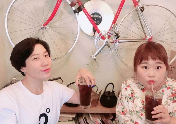 개그우먼 김영희, 홍윤화 / 사진=김영희 인스타그램 캡처