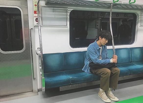배우 신현수가 SNS를 통해 일상을 공개했다. / 사진=신현수 인스타그램 캡처