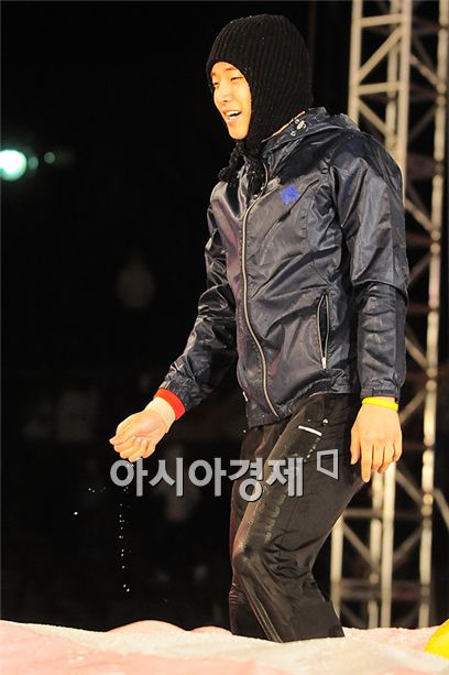 JUNHO
