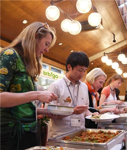 Cjの韓国料理ブランド Bibigo 世界の有識者を魅了 ニュース ニュース トーク Bibigoグローバル