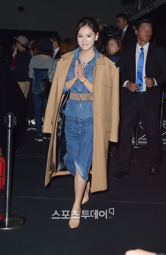 오늘자 패션위크 레인보우 김재경,고우리,조현영 | 인스티즈