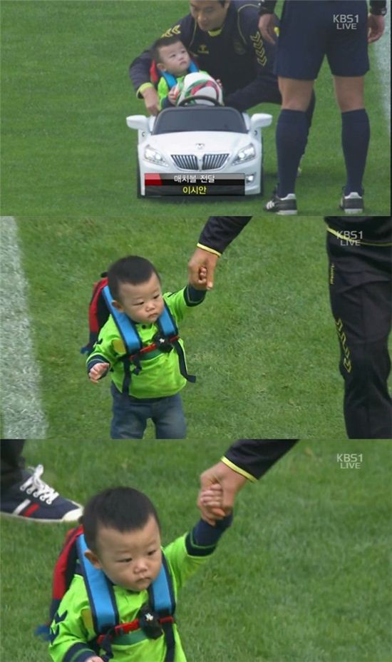 오늘자 대박이 JPG (안울어서 관계자들도 당황) | 인스티즈