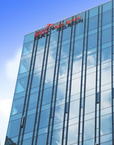 SKC, 3분기 영업손실 528억원…적자 폭 개선
