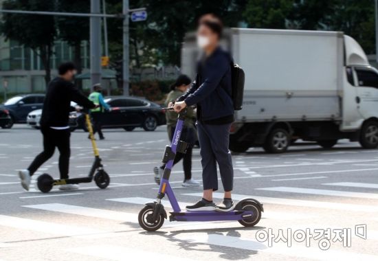 충돌 없이 급정거에 넘어진 행인 두고 떠난 운전자 '도주치상'