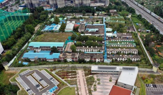 효령동 공동묘지서 5·18 암매장 증언…광주시, 발굴 조사 착수