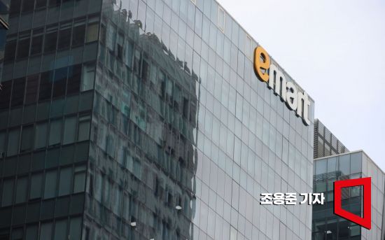 신세계그룹, 가뭄 피해 강원 지역에 생수 27만병 기부