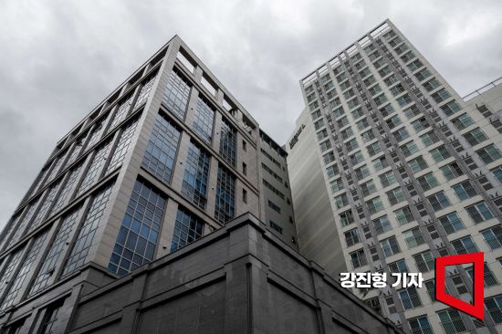 10·15 대책 이후 서울 오피스텔 거래량 32%↑…가격은 유지[부동산AtoZ]