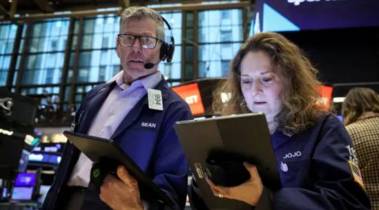 [굿모닝 증시]'오라클 쇼크'에 코스피 하락 출발 전망…"마이크론 호재 등에 회복 시도"