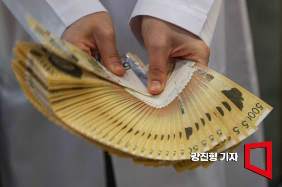 10월 시중 풀린 돈, '4057조'…통계 개편했더니 410조 줄어든 이유는[BOK포커스]