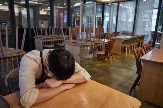 '폭리 주범'은 누구?… 2만5000원 짜리 치킨값 대해부[치킨공화국의 몰락]①