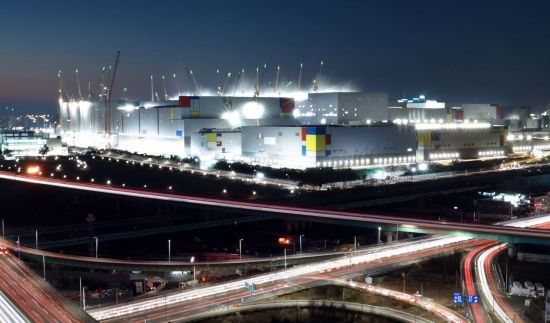 삼성, 5년간 450조 국내 투자…평택 5공장 공사 착수