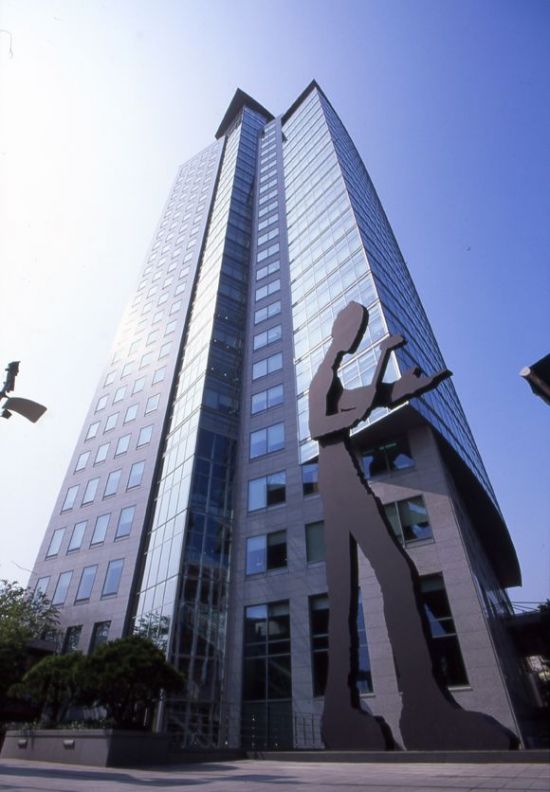 흥국생명 "이지스운용 우협 선정, 중국계 사모펀드와 외국계 주간사의 합작품"