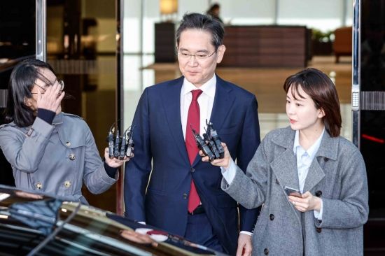 이재용 삼성 회장 장남 이지호, 해군 입대…美 시민권 포기