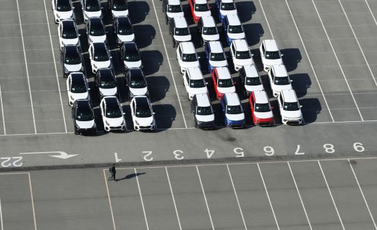 "근로시간 줄이자며 AI 도입은 반대?"…기아 노조 요구