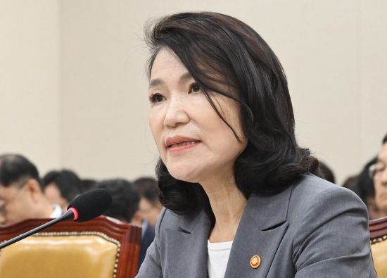 이진숙 "이 대통령, 밉보이면 잘라내…잘 보였으면 나도 유임됐을 것"