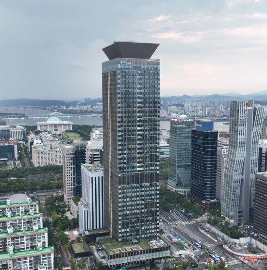 여의도, 서울 오피스 시장 홀로 승승장구…공실률 2.7% '뜨거운 열기'[부동산AtoZ]