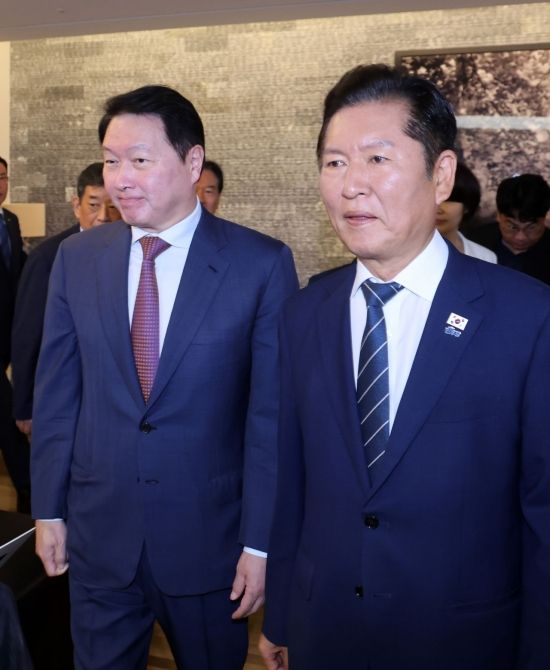 대한상의-민주당, '지역발전' 간담회…RE100산단·전력공급 등 논의