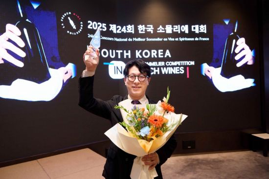 CJ푸드빌, 더스테이크하우스 이형택 소믈리에, '제24회 한국 소믈리에 대회' 1위 수상