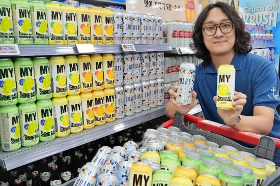 "900원대 발포주·1000원대 하이볼"…롯데마트·슈퍼, 초가성비 주류 확대