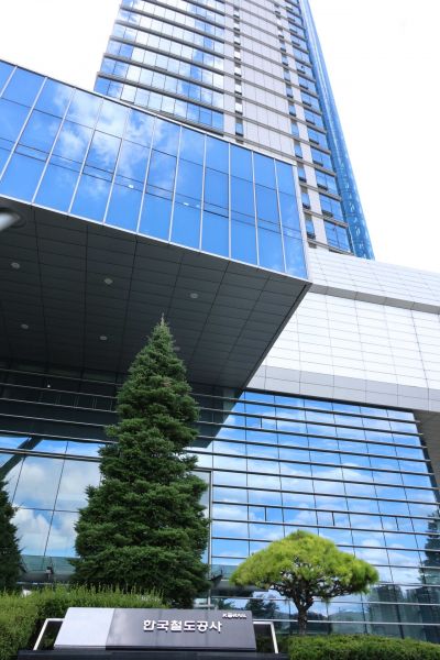 코레일, AI전환 본격화…SRT·KTX 통합 예매도 검토