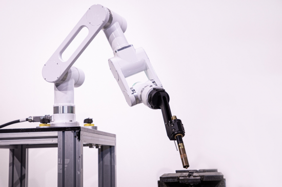 뉴로메카, 글로벌 조선소에 용접로봇 공급…"마스가 핵심 솔루션 부상"