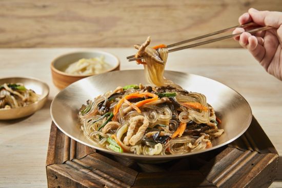 최장기 추석 연휴…'5분 조리' 달라진 밥상