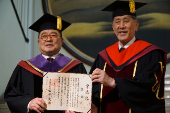 구자열 LS 의장, 日 와세다대 명예 법학박사 학위 수여