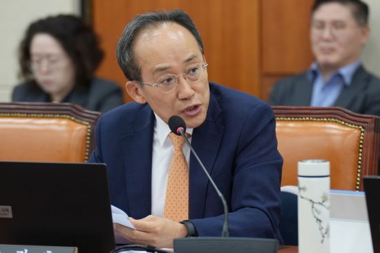 [2025국감]시중은행, 10년간 28조 투입하고도 기업구조조정 10개 중 6개 실패