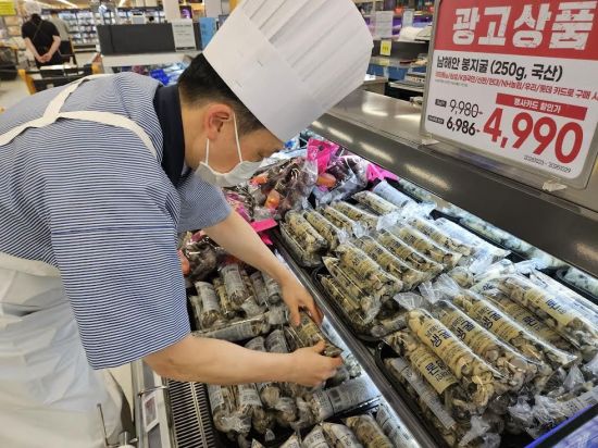 햇굴부터 달마새우까지…이마트, 제철 수산물 최대 50% 할인