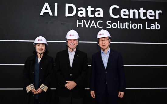 LG전자, AI 데이터센터 냉각솔루션 '액침냉각'으로 확장