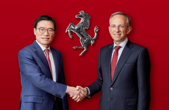 베네데토 비냐 페라리 글로벌 CEO 방한…"한국은 중요한 시장"