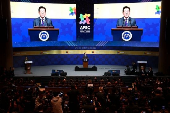 [포토] 이재명 대통령, APEC CEO 서밋 참석
