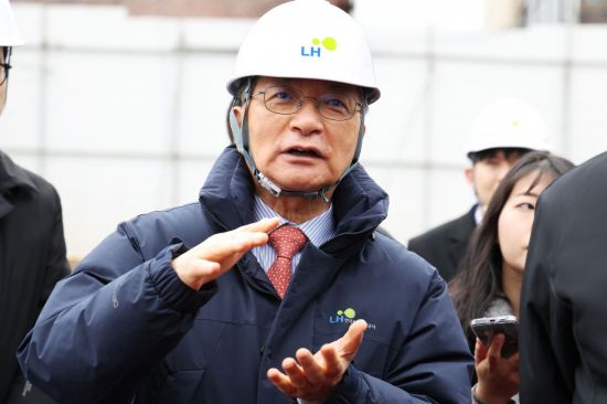 국감 끝나자 '사표 수리'…이한준 LH 사장 면직안 재가