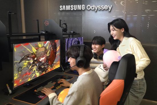 넥슨 '메이플 아지트'서 삼성 3D 모니터를…'게이밍 모니터' 체험존 운영