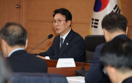 [포토] 탄소중립 관련 발언하는 김민석 총리