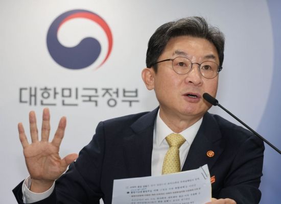 [포토] 금융현안에 대해 발언하는 이억원 위원장