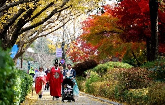 [포토] 왕家의 화려한 가을 나들이