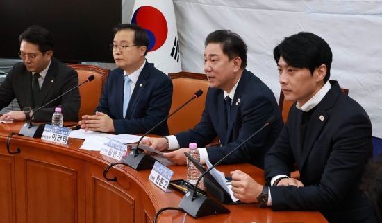 [포토] 김병기 “李 대통령 사건, 정치적 의도 짙은 조작 기소”