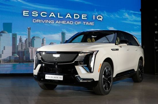 캐딜락, '에스컬레이드 IQ' 출시…국내 첫 '핸즈프리' 주행