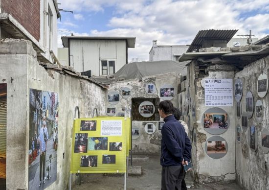 [이미지 다이어리] 골목 자체가 갤러리