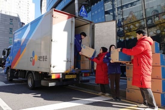 CJ대한통운, 커지는 개인택배 시장…서비스 확대 나선다