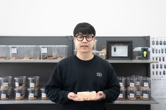 곤충 사육법 알려 매출 7배 '쑥'…日시장 노리는 '꿈도미'[콘텐츠커머스]