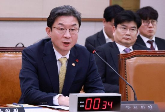 이억원 "AI 전쟁 격화…생산적금융 반드시 필요"