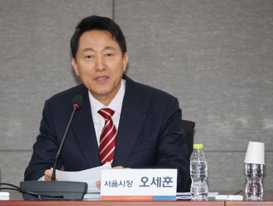 오세훈, 與 부동산 공세 작심 반박…계엄 사과엔 "진심 닿을 때까지"
