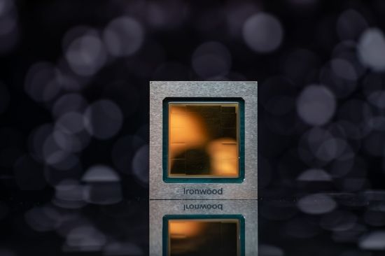 엔비디아 생태계 흔든 구글 TPU는 어떻게 탄생했나[테크토크]