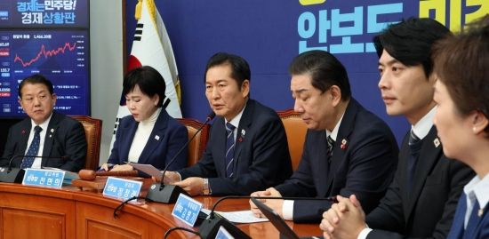 [포토] 정청래 “내란전담재판부 연내 설치…내란 청산 완수”